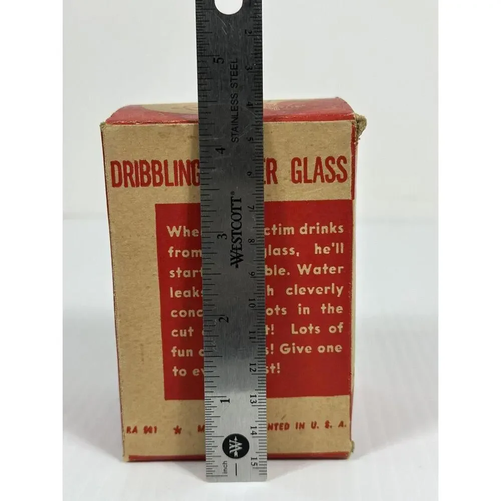 VINTAGE GAG GIFT NOVELTY DRIBBLING WATER GLASS‎ WITH THE ORIGINAL BOX